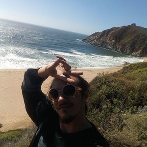 Meet your Posher, Derek